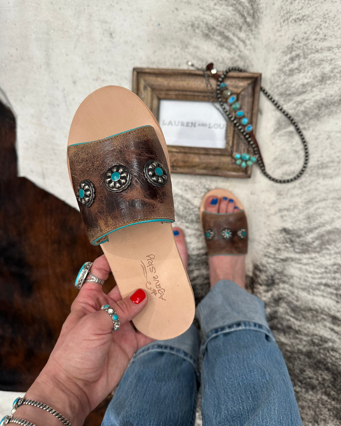 Nadia Concho Slide