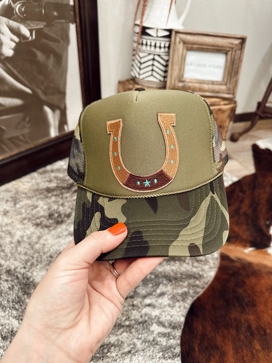 Horseshoe Trucker in Camo