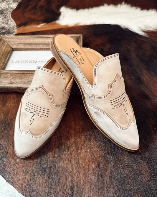 Adaire Classica Western Mule in Waxed Camel